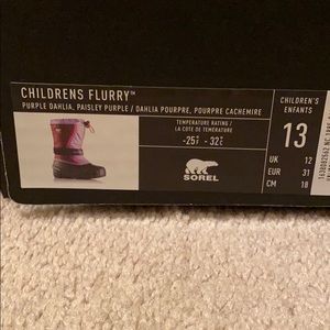 Sorel - Children’s Flurry snow boot - NEW!!